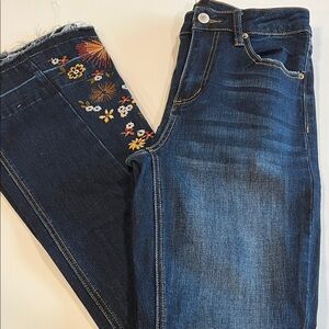 Ashley Mason 5/27, Dark Blue Embroidered Flair, wide Leg Jeans